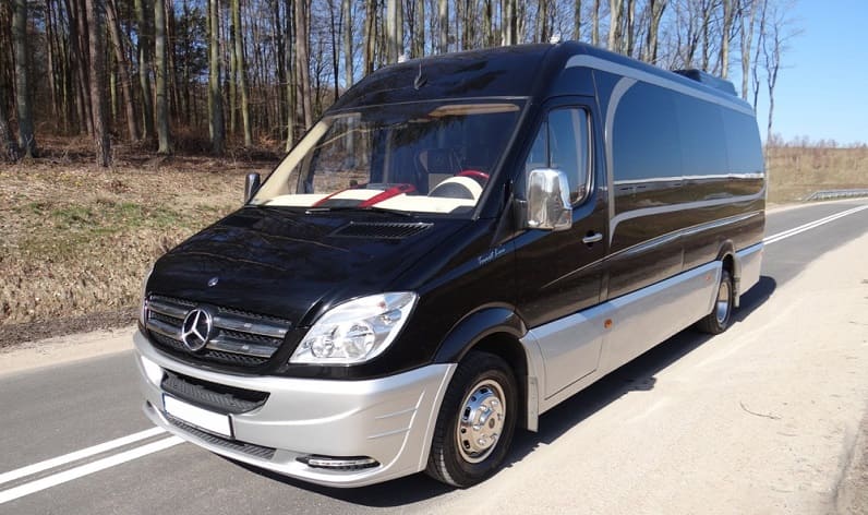 Zakarpattja Oblast: Bus reservation in Mukačėvė in Mukačėvė and Ukraine